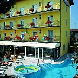 hotel-eddy.hotelslidodijesolo.com/